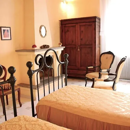 Villa Sleeps 28 With Pool And Wifi