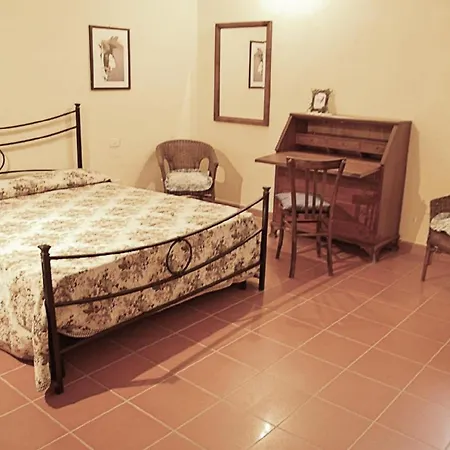 Villa Sleeps 28 With Pool And Wifi